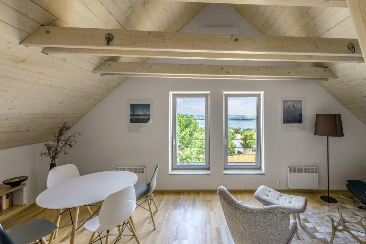 Apartman Se Sklipkem Pavlov Exteriör bild
